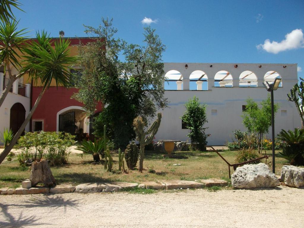 Вилла Masseria Casamassima Agriturismo Остуни Экстерьер фото